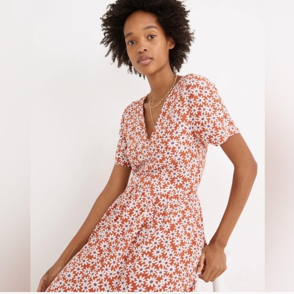 Madewell Clara Midi Dress in Russet Daisy
